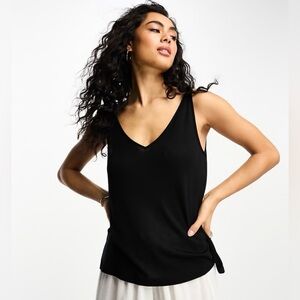 & Other Stories Black Double Vneck Ribbed Lyocel Tank Too Sz 4